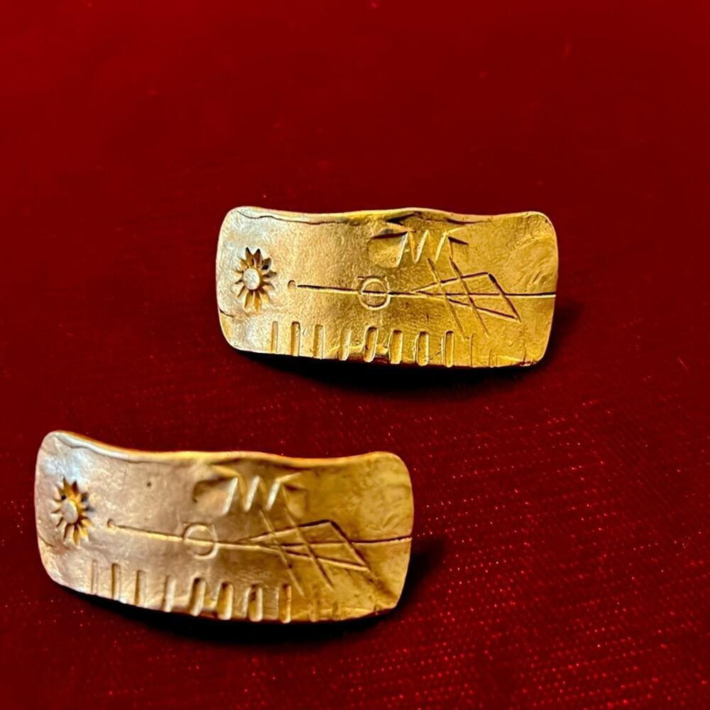 Vintage MMCMXI Clip Earrings